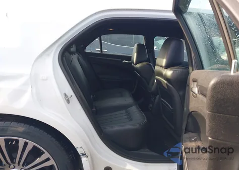 2014 Chrysler 300 300S из США, поврежденный, VIN 2C3CCABGXEH148197